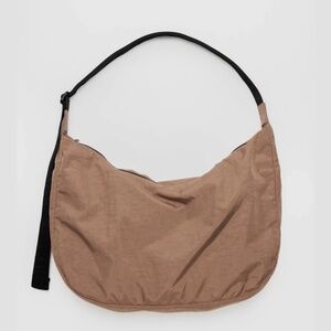 *SOLD* BAGGU Large Nylon Crescent Bag in Cocoa